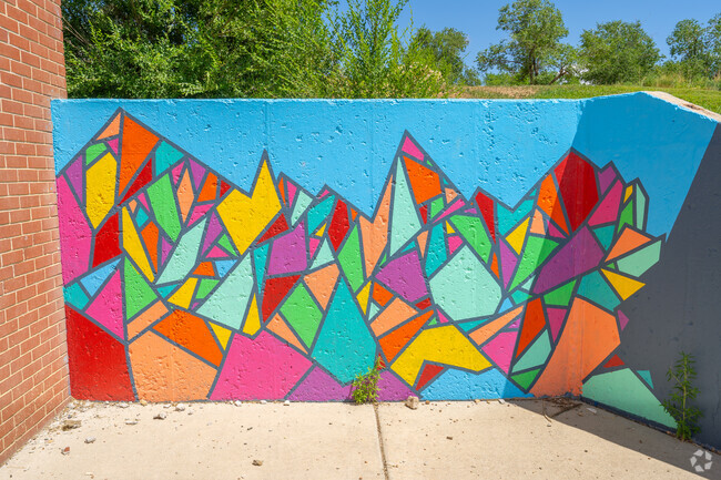 Skyway Park Elementary School has beautifully painted murals.