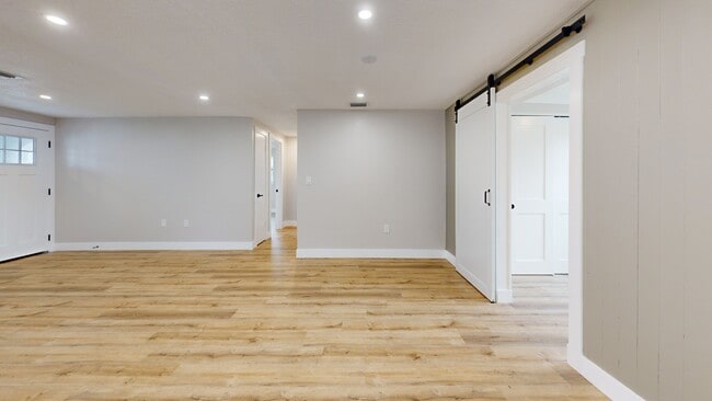 3238 Coldwell Dr, Holiday, FL 34691 - photo 3