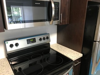 14250 SW 62nd St Unit 212, Miami, FL 33183