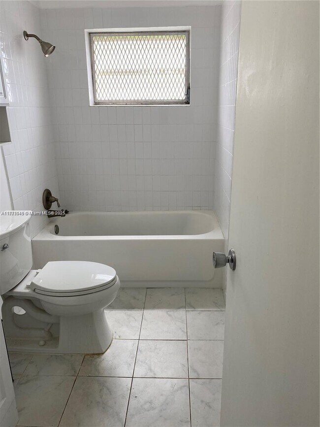 6800 SW 18th Ct, Pompano Beach, FL 33068 - photo 6