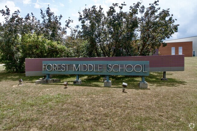 Forest Middle School serves the community of Forest.