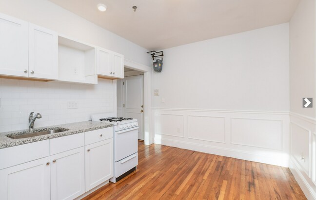 34 Worthington St unit 11, Boston, MA 02120 - photo 5