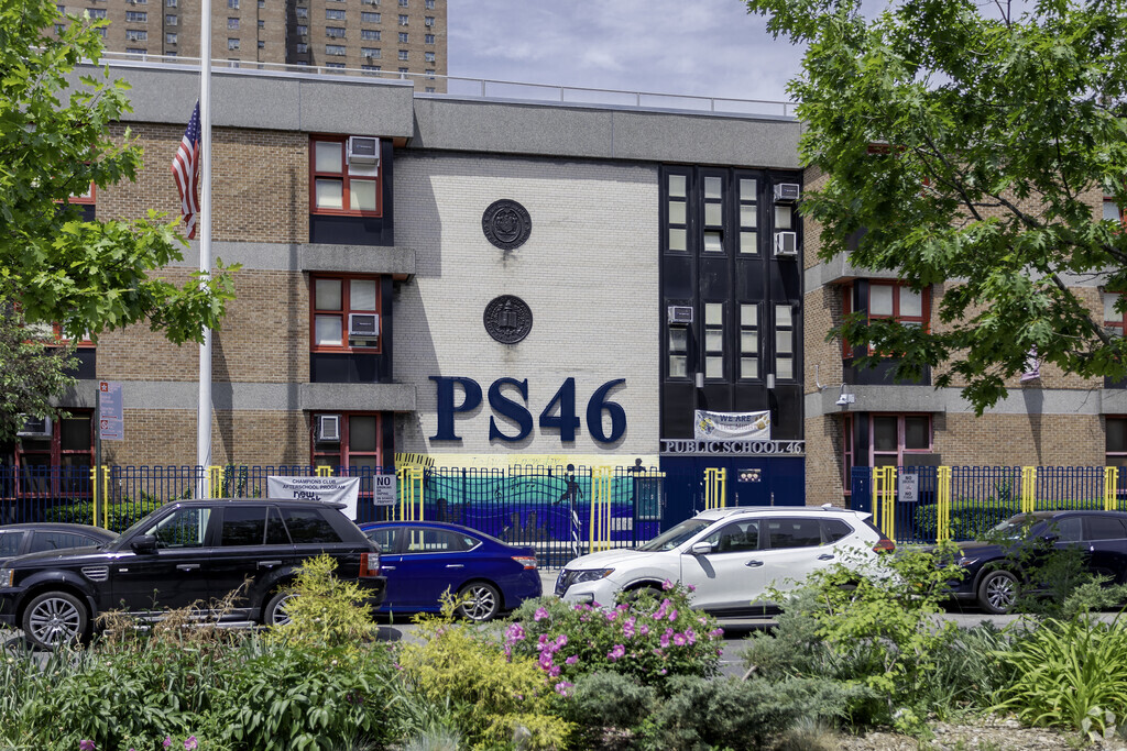 PS 46 Arthur Tappan is a school where students strive for excellence in Washington Heights, NY.