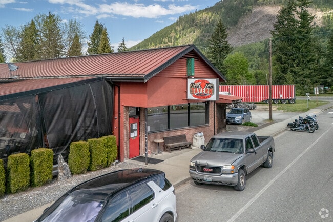 Meet up with friends for a pint at the historic Red Top Tavern near Swede Heaven.
