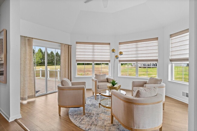 301 Abby Road St unit 36468771, MacUngie, PA 18062 - photo 6