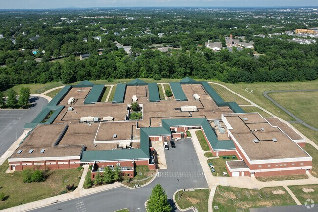 Eagle Ridge Middle is a welcoming school that faithfully serves the Ashburn community.