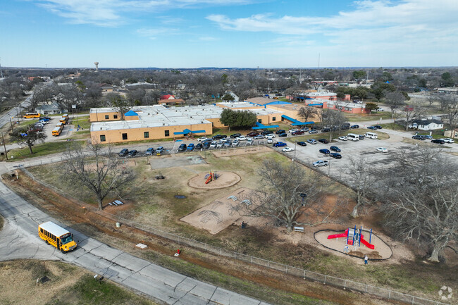 H.D. Staples Elementary School ranks highly for Science.