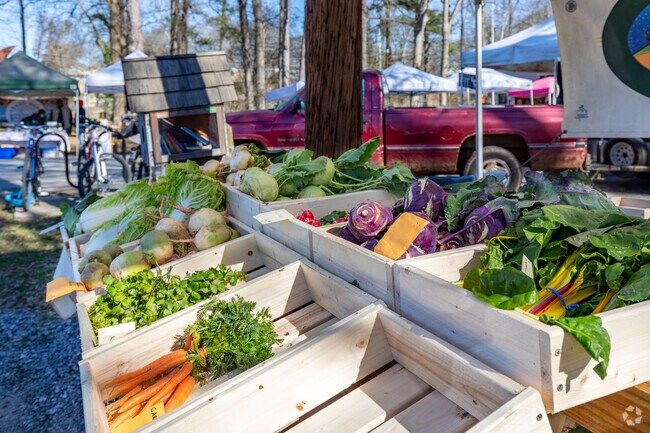 The Grant Park Farmers Market is one of the most popular in the city.