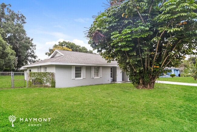 1305 E Bay St, Bartow, FL 33830 - photo 3