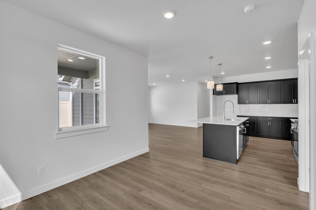 1226 N High Desert Dr unit 38834959, Deer Park, WA 99006 - photo 7