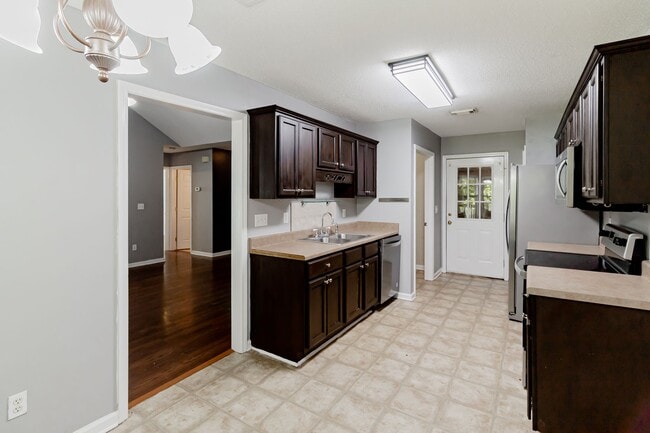 2014 Inverness Pkwy, Tuscaloosa, AL 35405 - photo 7