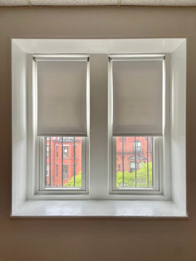 264 Newbury St Unit 1, Boston, MA 02116