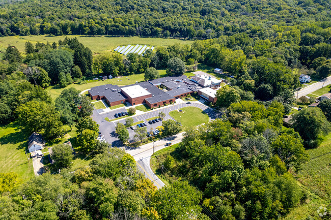 Students can attend Allamuchy Township Elementary School.