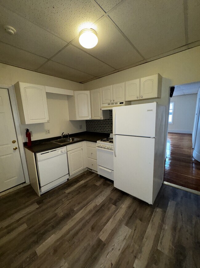 14 Alberta Terrace unit 3, Cambridge, MA 02140 - photo 7