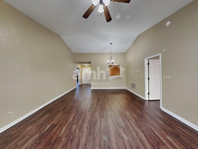 220 Longview Bend, Brownsburg, IN 46112 - photo 5