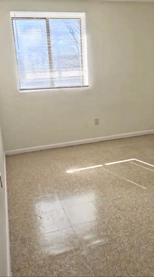 APTS in Everett, Malden, Chelsea & Boston, Everett, MA 02149 - photo 6