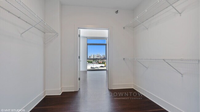 1460 N Halsted St unit 1802, Chicago, IL 60642 - photo 7