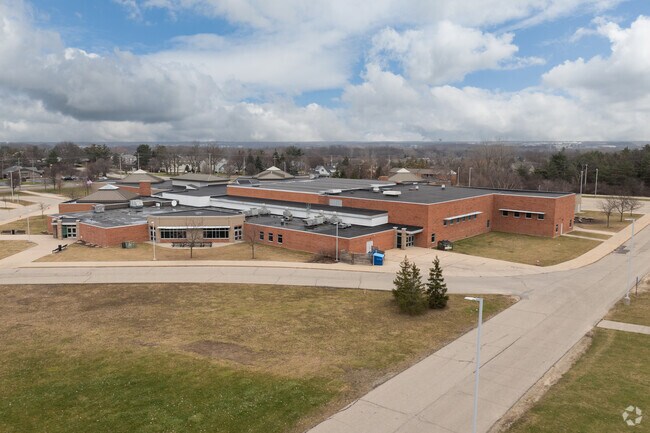 Crestwood Middle School, Aerial.
