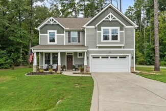 400 Everest Ct, Aberdeen, NC 28315