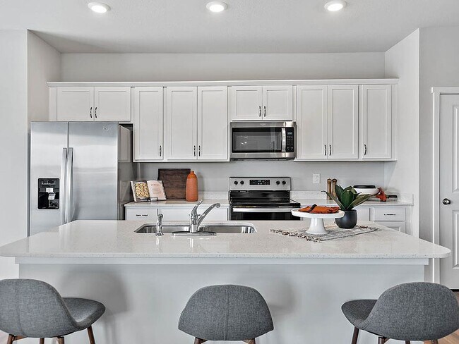 927 Maywood Ln, Walnut, IA 50263 - photo 6