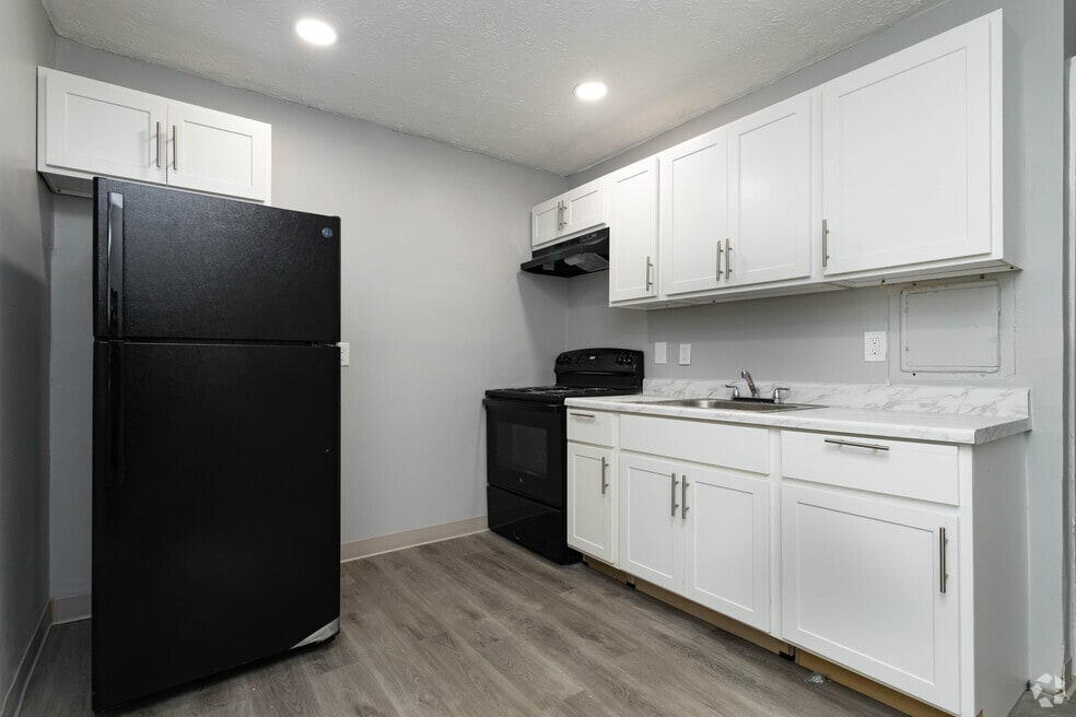 Fultonview Manor, Fulton, NY 13069 - photo 1