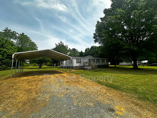 9004 Dorchester Ln, Willow Spring, NC 27592
