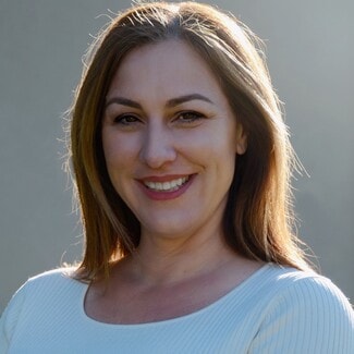 Elana Roche
