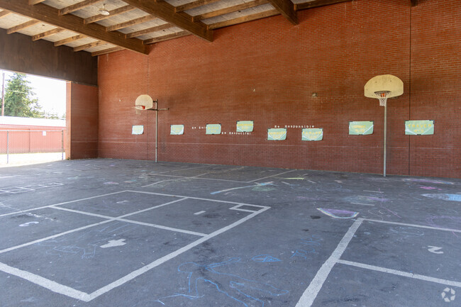 Colton Elementary School is a public elementary school in Colton Oregon.