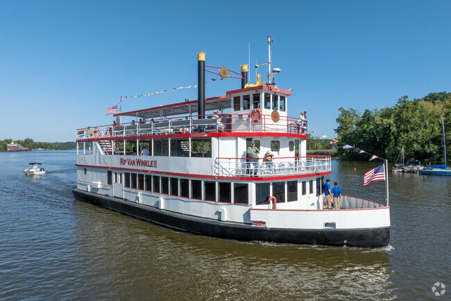 Rifton residents have the benefit of enjoying the Rip Van Winkle river cruise.
