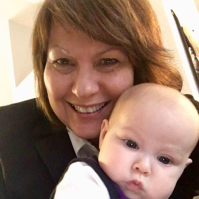 Agent Photo