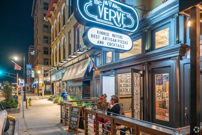 Restaurants in downtown Terra Haute are only 5 minutes from Collett Park.