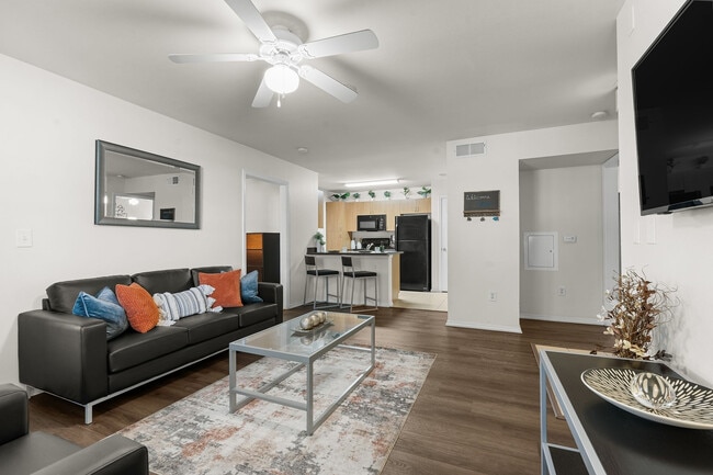 The Connection, Statesboro, GA 30458 - photo 2