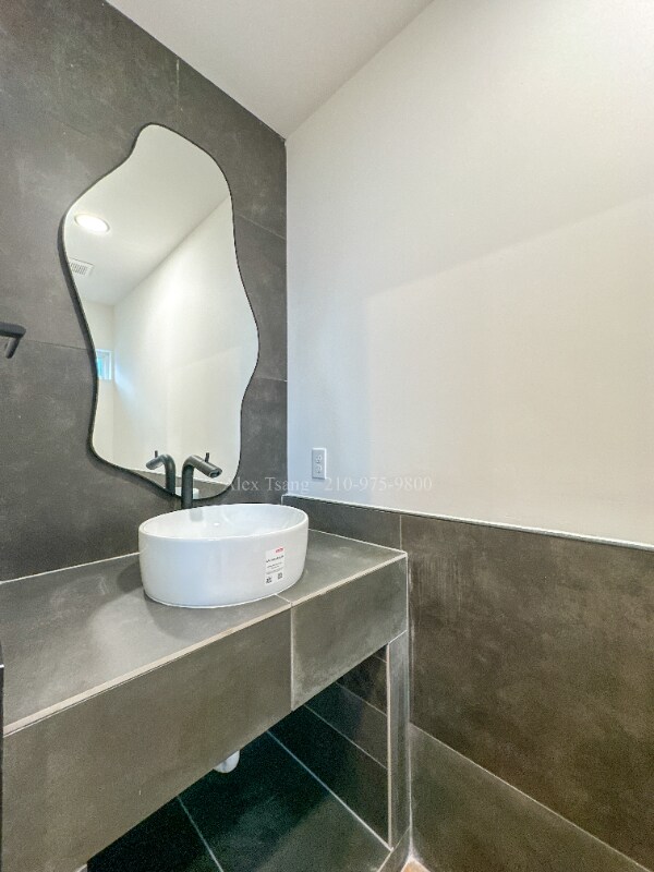 630 Montana St unit 201, San Antonio, TX 78203 - photo 6