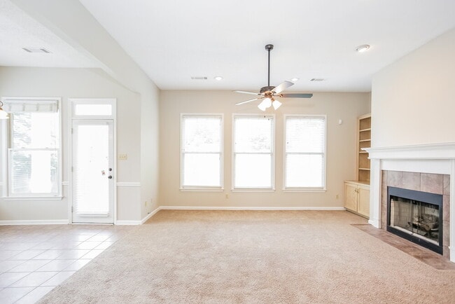 8818 Lybrook Cove E, Cordova, TN 38016 - photo 2