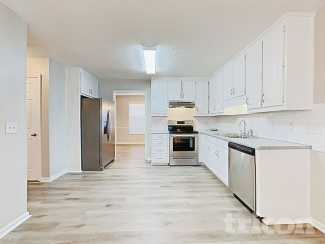 1417 Stream Walk, Loganville, GA 30052 - photo 6