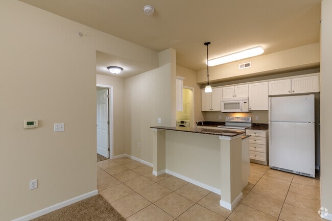 1BR, 1.5BA - Balcony