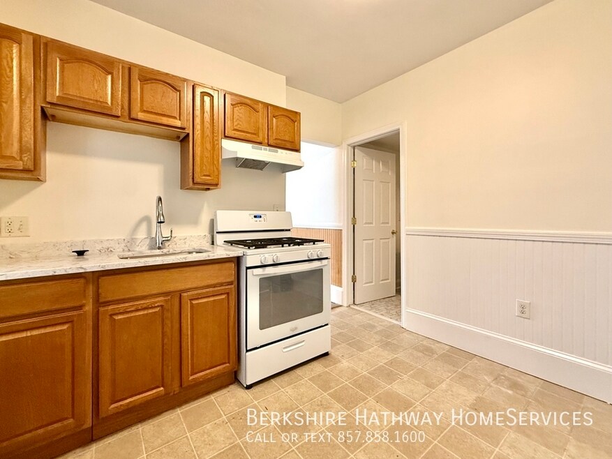 2 Cypress St unit 4, Somerville, MA 02143 - photo 1