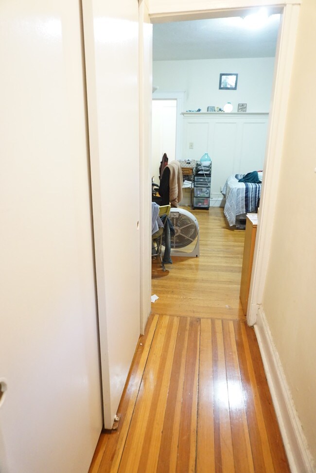 1128 Commonwealth Ave unit 2, Allston, MA 02134 - photo 6
