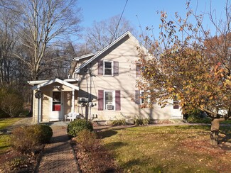 7 Madison Ave Unit 2, Hyde Park, NY 12538