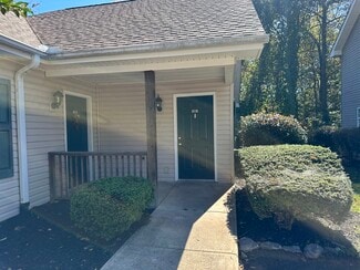 210 Porter St, Demorest, GA 30535