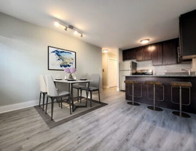 1435 N Dearborn St unit C4, Chicago, IL 60610 - photo 3