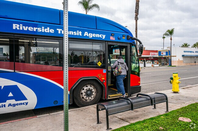 Catch a ride on the Jurupa Ave bus line which is easily accessible from the Grand neighborhood.
