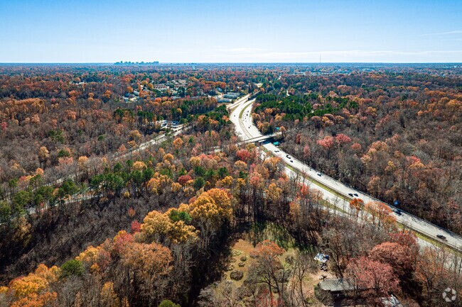 I-95 from Chamberlayne neighborhood showing proximity to Downtown Richmond.