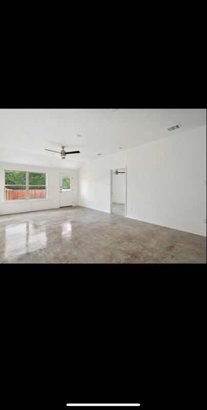 1289 Lehmann Dr unit B, Copperas Cove, TX 76522 - photo 2