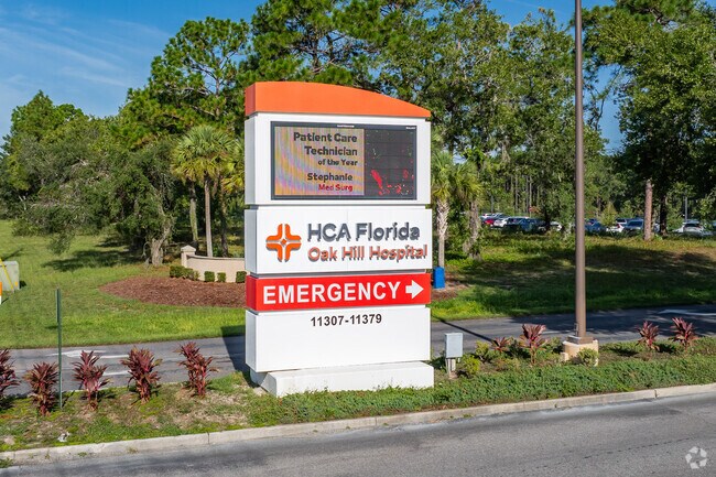 15 miles from Black Diamond is the HCA Florida Oak Hill Hospital.