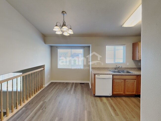 1169 N Orchard Ave, Ogden, UT 84404 - photo 4