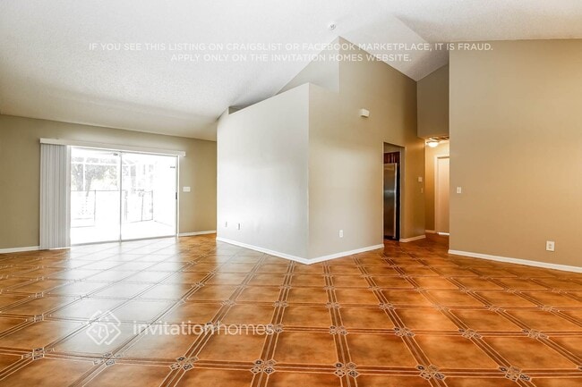 9201 Rockrose Dr, Tampa, FL 33647 - photo 4