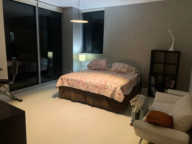 The Lexi unit 701, North Bay Village, FL 33141 - photo 3