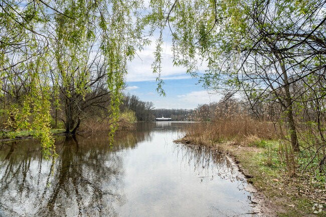 On the east side of Bulls Head, Willowbrook Park goes beyond the typical baseball fields.