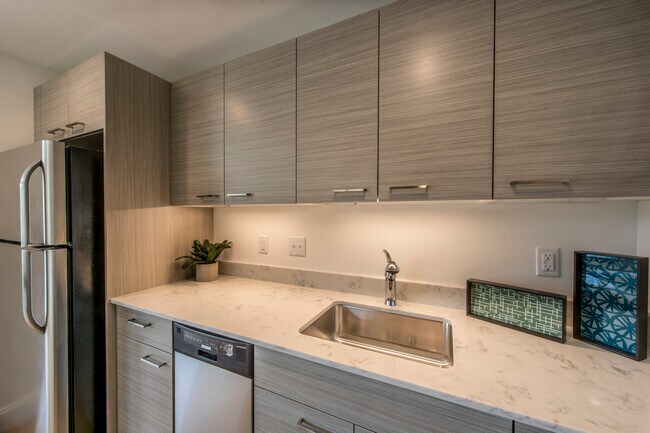 69 Ashford St unit 107, Allston, MA 02134 - photo 2